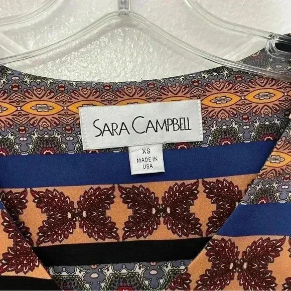 SARA CAMPBELL V-Neck Tunic Top | size XS - Picture 3 of 4